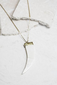 gift guide necklace
